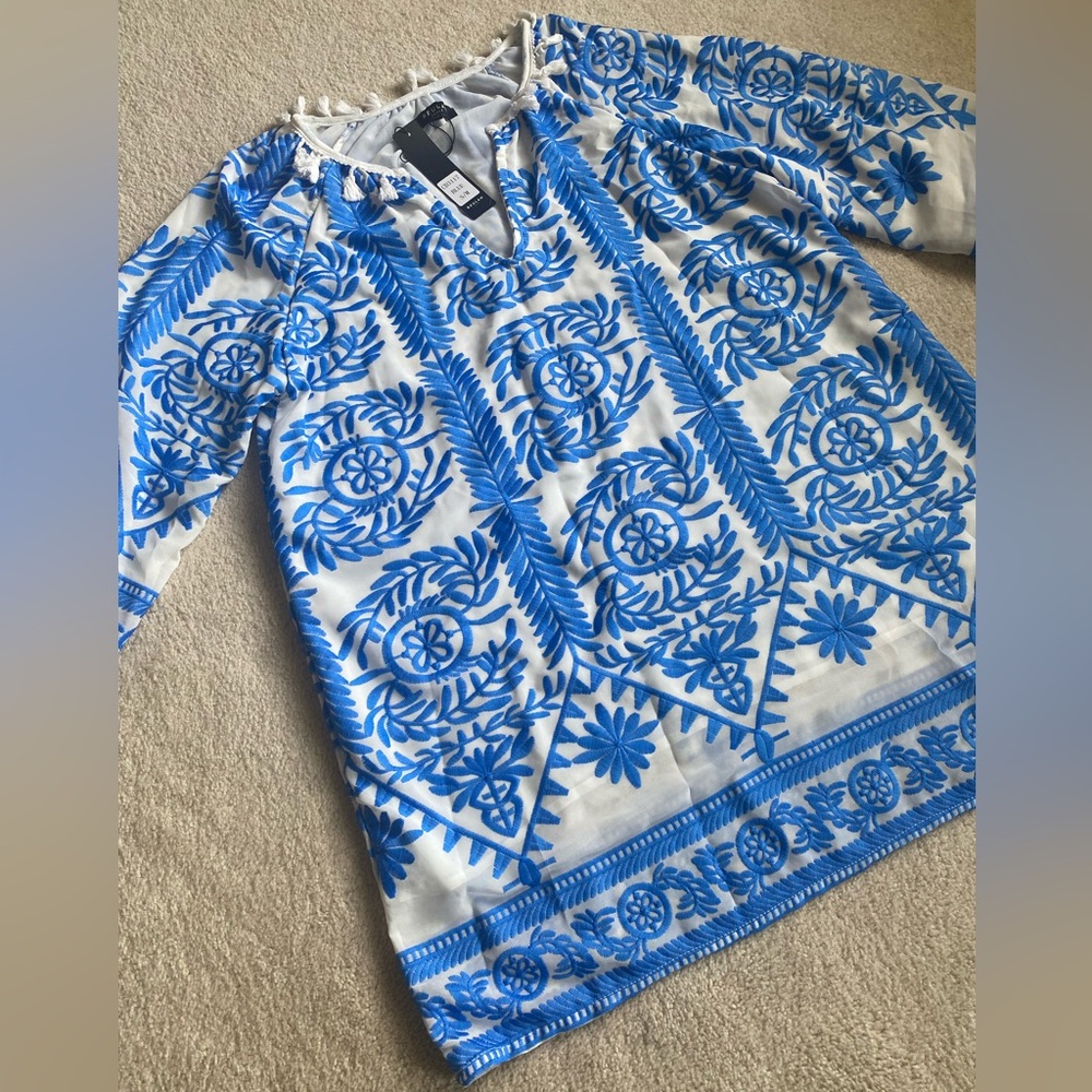 Vici Blue and White Embroidered Dress NWT - Picture 4 of 7